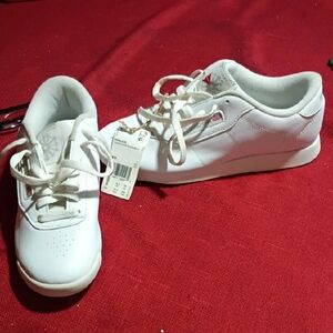 Reebok Women's White Athletic Shoes